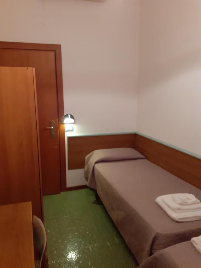 מרינה רומיאה Hotel Solaria מראה חיצוני תמונה